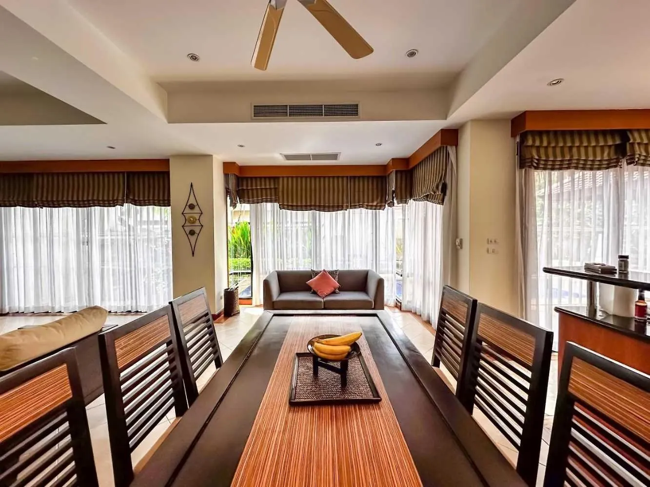 Beautiful 3-Bed Villa In Cherngtalay Thalang Layan Beach  0*, Layan Beach (Phuket) Thailand