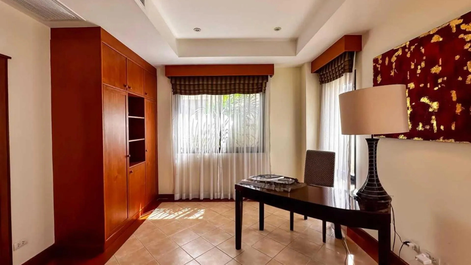 Beautiful 3-Bed Villa In Cherngtalay Thalang Layan Beach