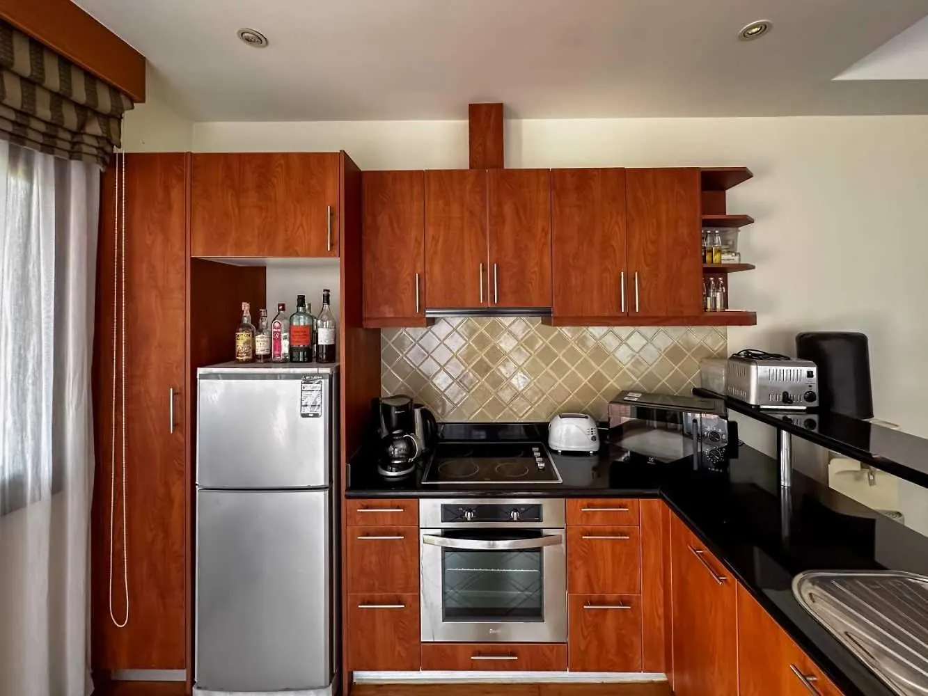 Beautiful 3-Bed Villa In Cherngtalay Thalang Layan Beach  Thailand